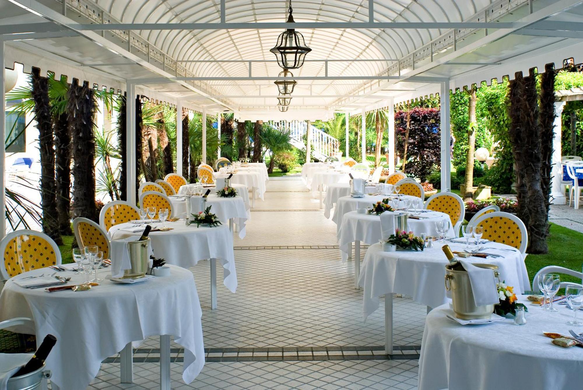 Hotel Metropole Абано-Терме Экстерьер фото
